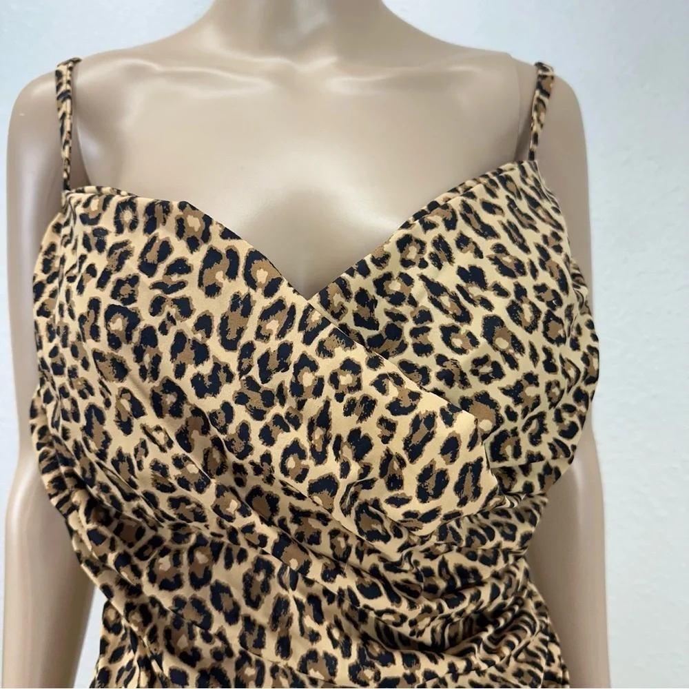 Aqua Green Women's Animal Print Twist Front One Piece Swimsuit Size XL …